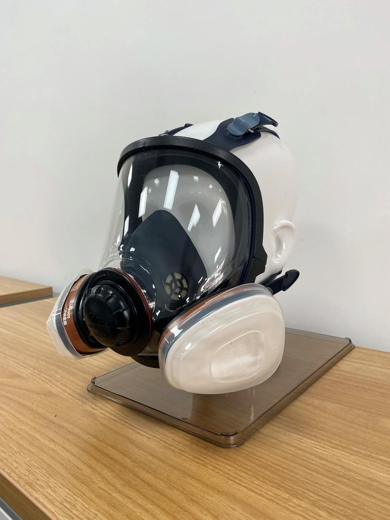 构建安全防线:了解最新的安全防护用品趋势
